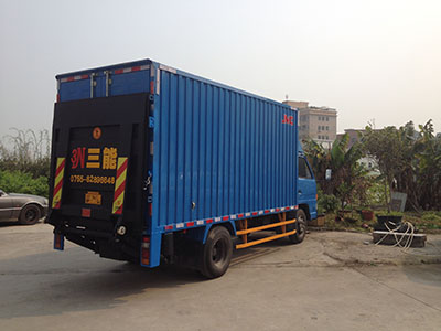 貨車尾板操作標(biāo)準(zhǔn)，確保安全與高效運輸?shù)年P(guān)鍵步驟